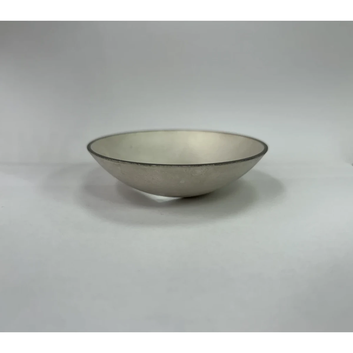 قطعة بيزو بغطاء كروي دائري لمراجعة هندسة الموجات فوق الصوتية المركزة